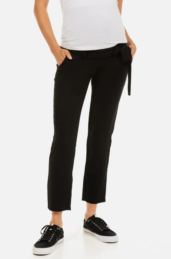 Φαρδύ παντελόνι εγκυμοσύνης με σούρες - μαύρο - Παντελόνι - soonMAMA - Η σωστή προσθήκη στην κομψή και άνετη εγκυμοσύνη! - Παλτά για έγκυες