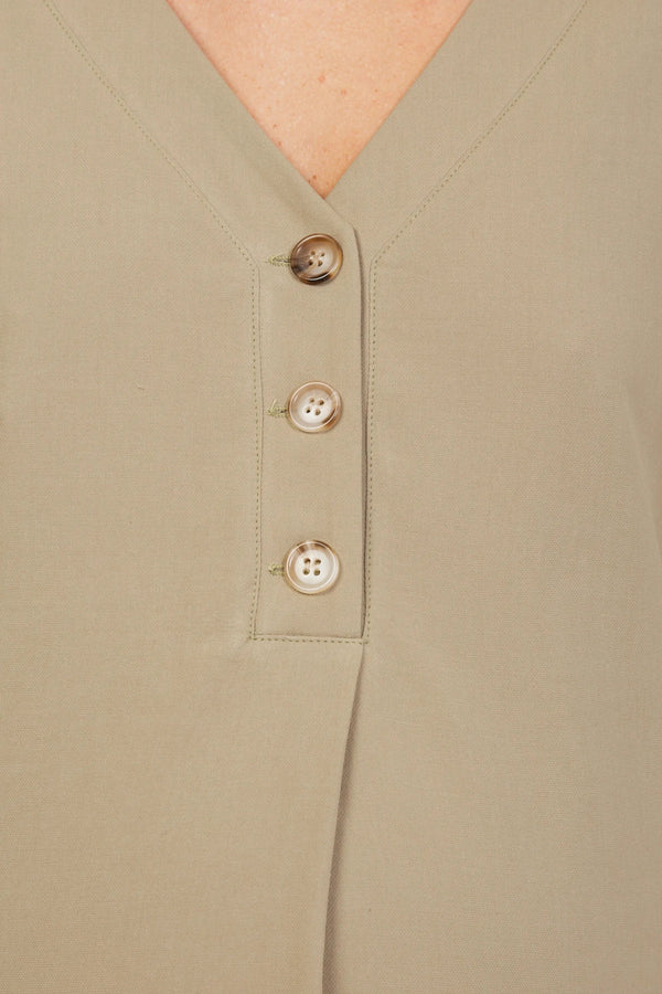 Μίντι φόρεμα εγκυμοσύνης και θηλασμού - χακί - - soonMAMA - Η σωστή προσθήκη στην κομψή και άνετη εγκυμοσύνη! - Παλτά για έγκυες