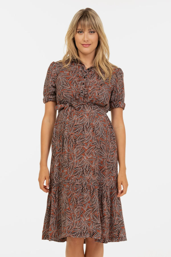 Φόρεμα εγκυμοσύνης και θηλασμού με γιακά με βολάν - καφέ - - soonMAMA - Η σωστή προσθήκη στην κομψή και άνετη εγκυμοσύνη! - Παλτά για έγκυες