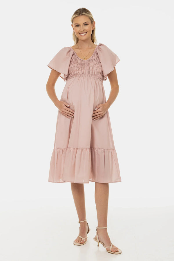 Καλοκαιρινό βαμβακερό φόρεμα εγκυμοσύνης με πτυχώσεις – ροζ πούδρα - - soonMAMA - Η σωστή προσθήκη στην κομψή και άνετη εγκυμοσύνη! - Παλτά για έγκυες