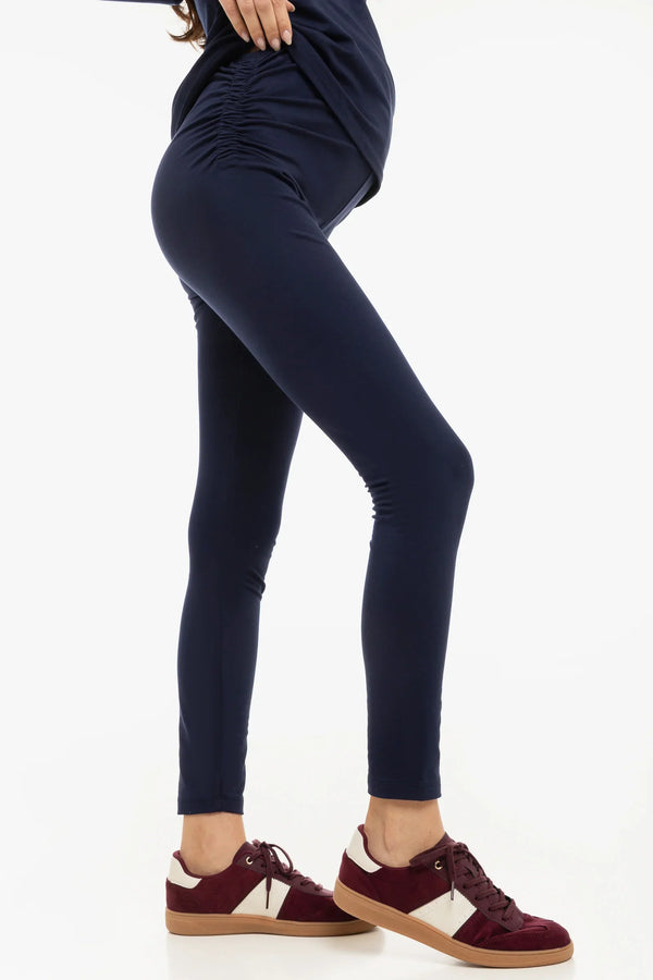 Βαμβακερό κολάν εγκυμοσύνης – σκούρο μπλε - - soonMAMA - Η σωστή προσθήκη στην κομψή και άνετη εγκυμοσύνη! - Παλτά για έγκυες