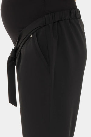 Μαύρο παντελόνι εγκυμοσύνης με ζώνη - - soonMAMA - Η σωστή προσθήκη στην κομψή και άνετη εγκυμοσύνη! - Παλτά για έγκυες