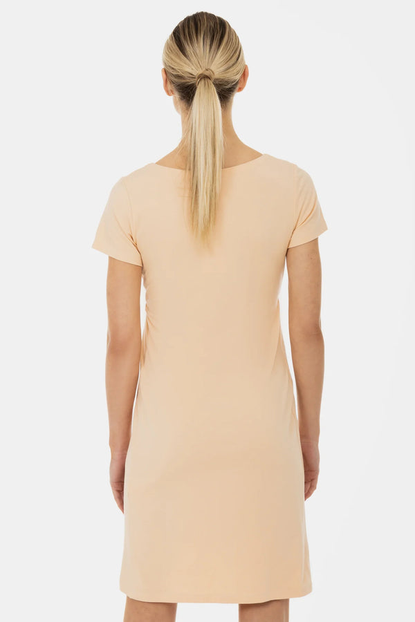 Απαλό νυχτικό εγκυμοσύνης και θηλασμού – σε ροδακινί απόχρωση - - soonMAMA - Η σωστή προσθήκη στην κομψή και άνετη εγκυμοσύνη! - Παλτά για έγκυες