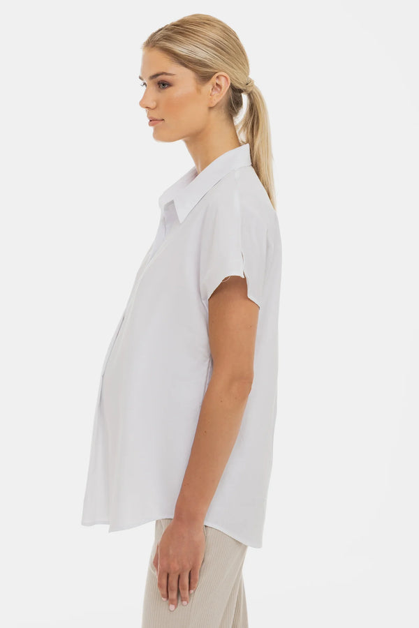 Καλοκαιρινό βαμβακερό πουκάμισο εγκυμοσύνης και θηλασμού – λευκό - - soonMAMA - Η σωστή προσθήκη στην κομψή και άνετη εγκυμοσύνη! - Παλτά για έγκυες