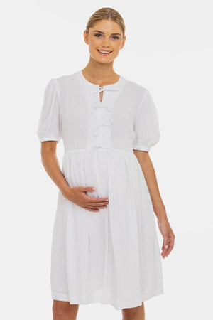 Φόρεμα εγκυμοσύνης και θηλασμού με φιόγκους - λευκό - - soonMAMA - Η σωστή προσθήκη στην κομψή και άνετη εγκυμοσύνη! - Παλτά για έγκυες