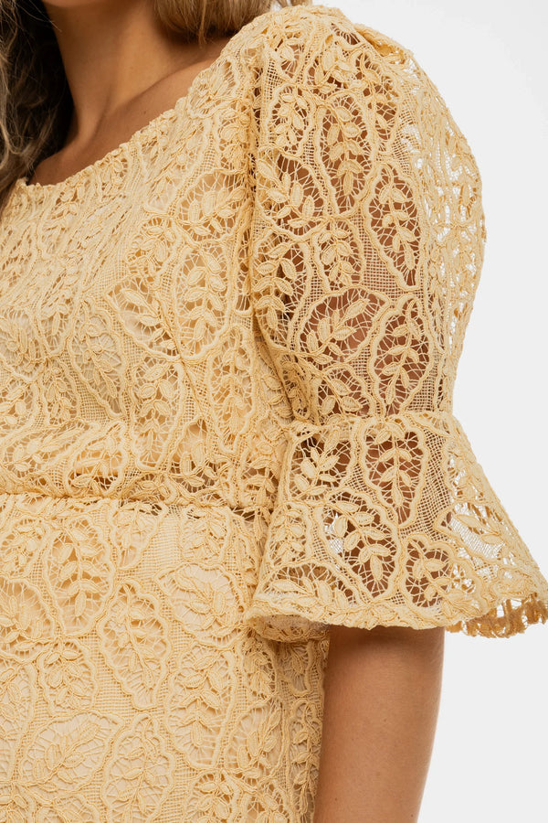 Επίσημο δαντελένιο φόρεμα εγκυμοσύνης – κρεμ - - soonMAMA - Η σωστή προσθήκη στην κομψή και άνετη εγκυμοσύνη! - Παλτά για έγκυες