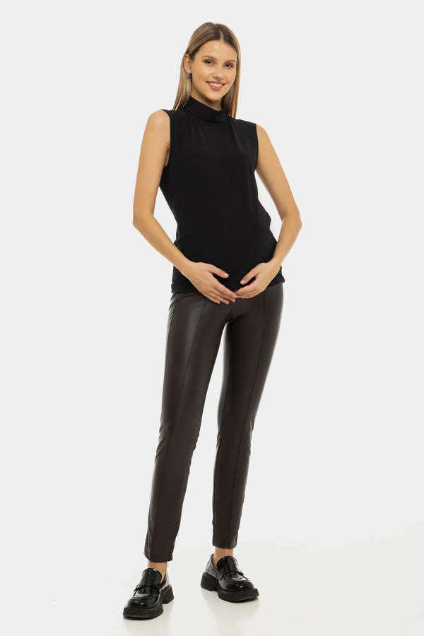 Δερμάτινο κολάν εγκυμοσύνης σε καφέ χρώμα - - soonMAMA - Η σωστή προσθήκη στην κομψή και άνετη εγκυμοσύνη! - Παλτά για έγκυες