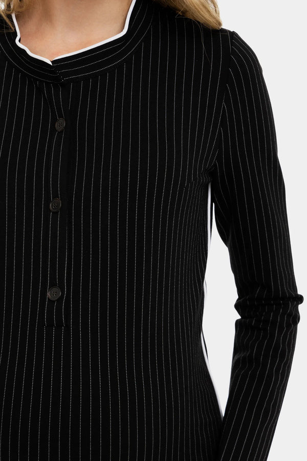 Ριγέ φόρεμα εγκυμοσύνης και θηλασμού