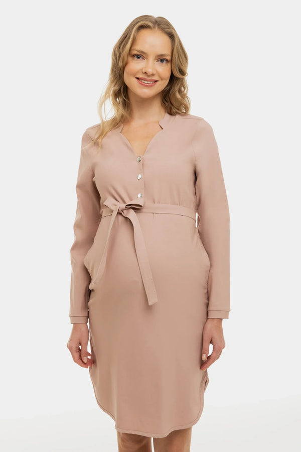 Ελαστικό φόρεμα εγκυμοσύνης και θηλασμού - πούδρας - - soonMAMA - Η σωστή προσθήκη στην κομψή και άνετη εγκυμοσύνη! - Παλτά για έγκυες