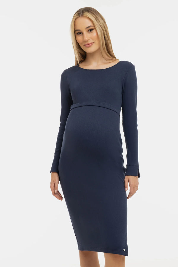 Βαμβακερό φόρεμα εγκυμοσύνης και θηλασμού σε σκούρο μπλε - - soonMAMA - Η σωστή προσθήκη στην κομψή και άνετη εγκυμοσύνη! - Παλτά για έγκυες