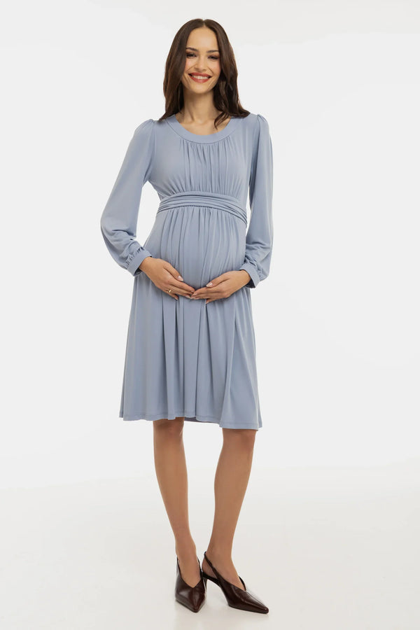 Κομψό φόρεμα εγκυμοσύνης με σούρες - παστέλ μπλε - - soonMAMA - Η σωστή προσθήκη στην κομψή και άνετη εγκυμοσύνη! - Παλτά για έγκυες