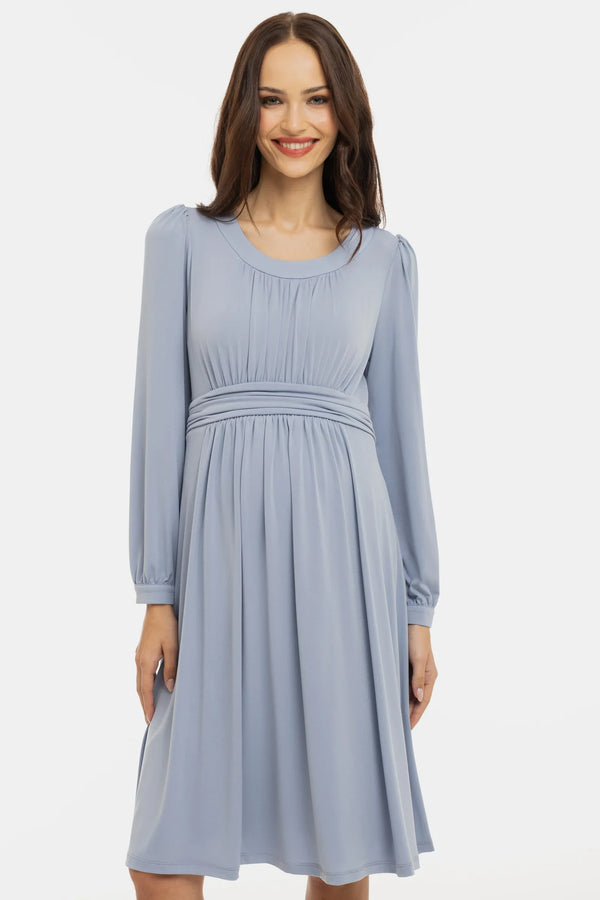 Κομψό φόρεμα εγκυμοσύνης με σούρες - παστέλ μπλε