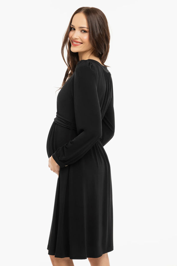 Κομψό φόρεμα εγκυμοσύνης με σούρες - μαύρο - - soonMAMA - Η σωστή προσθήκη στην κομψή και άνετη εγκυμοσύνη! - Παλτά για έγκυες