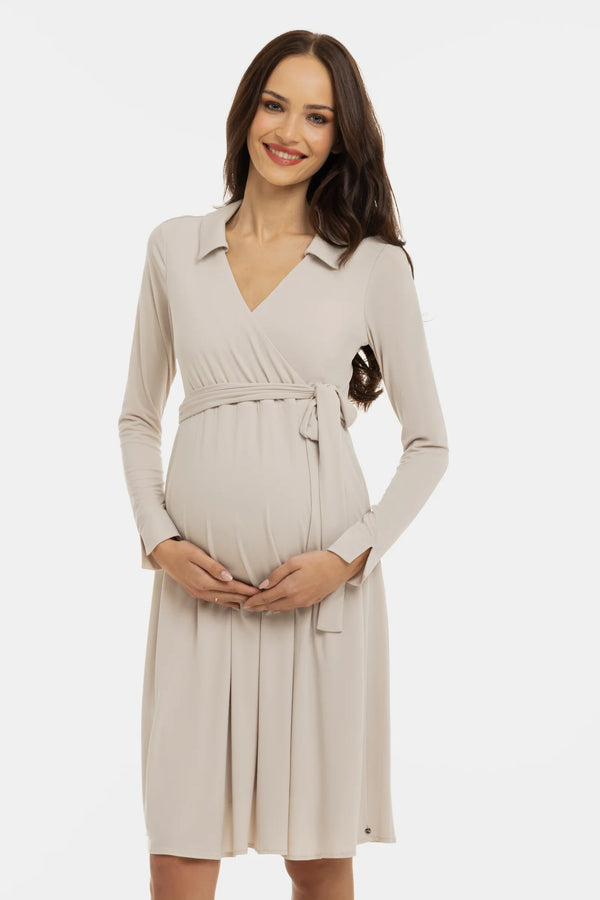 Αέρινο φόρεμα εγκυμοσύνης και θηλασμού με σταυρωτό μπροστινό μέρος – μπεζ - - soonMAMA - Η σωστή προσθήκη στην κομψή και άνετη εγκυμοσύνη! - Παλτά για έγκυες
