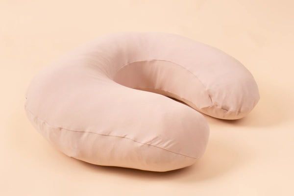 Μαξιλάρι θηλασμού – κρέμα - - soonMAMA - Η σωστή προσθήκη στην κομψή και άνετη εγκυμοσύνη! - Παλτά για έγκυες