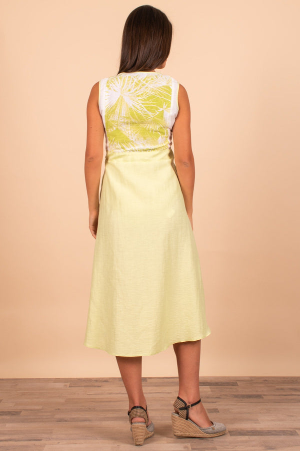 Φόρεμα εγκυμοσύνης και θηλασμού σε ανοιχτό πράσινο χρώμα - Φόρεμα - soonMAMA - Η σωστή προσθήκη στην κομψή και άνετη εγκυμοσύνη! - Παλτά για έγκυες