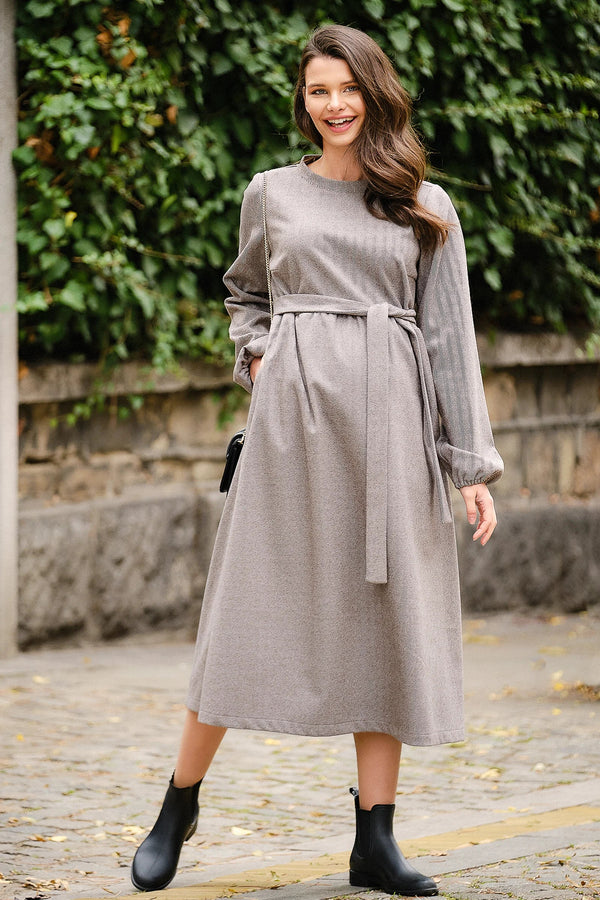 Κομψό μακρύ φόρεμα εγκυμοσύνης - - soonMAMA - Η σωστή προσθήκη στην κομψή και άνετη εγκυμοσύνη! - Παλτά για έγκυες