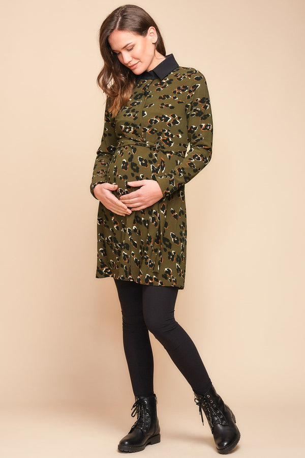 Φόρεμα εγκυμοσύνης και θηλασμού με σχέδιο και γιακά - - soonMAMA - Η σωστή προσθήκη στην κομψή και άνετη εγκυμοσύνη! - Παλτά για έγκυες