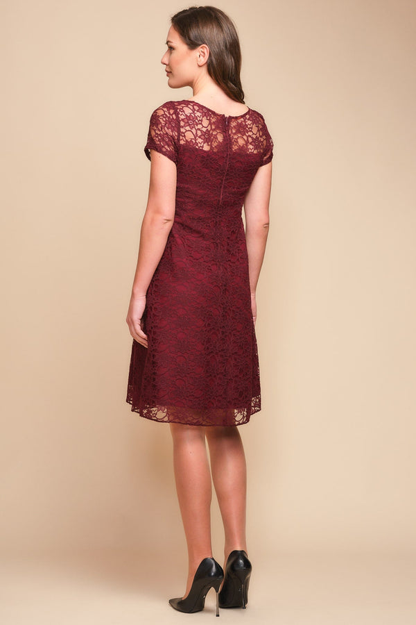 Επίσημο φόρεμα εγκυμοσύνης από δαντέλα - Φόρεμα - soonMAMA - Η σωστή προσθήκη στην κομψή και άνετη εγκυμοσύνη! - Παλτά για έγκυες