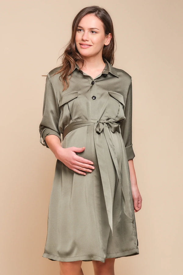 Γυαλιστερό φόρεμα εγκυμοσύνης και θηλασμού με γιακά - Φόρεμα - soonMAMA - Η σωστή προσθήκη στην κομψή και άνετη εγκυμοσύνη! - Παλτά για έγκυες