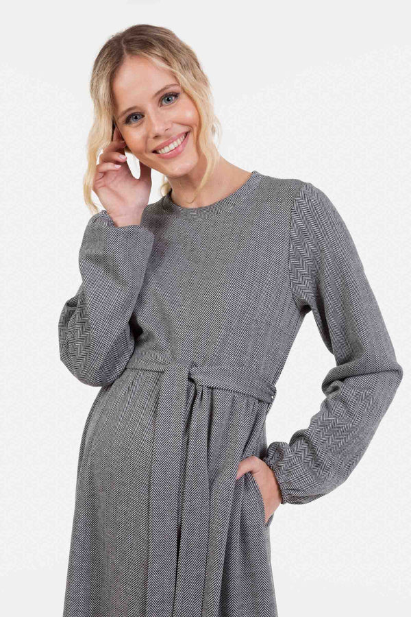 Κομψό μακρύ φόρεμα εγκυμοσύνης - - soonMAMA - Η σωστή προσθήκη στην κομψή και άνετη εγκυμοσύνη! - Παλτά για έγκυες