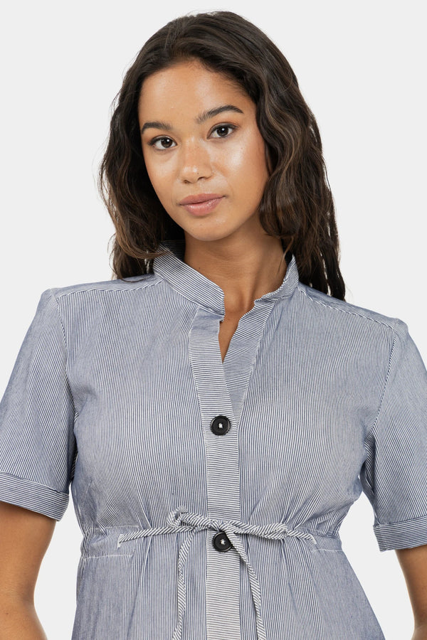 Ριγέ πουκάμισο-φόρεμα εγκυμοσύνης και θηλασμού - - soonMAMA - Η σωστή προσθήκη στην κομψή και άνετη εγκυμοσύνη! - Παλτά για έγκυες