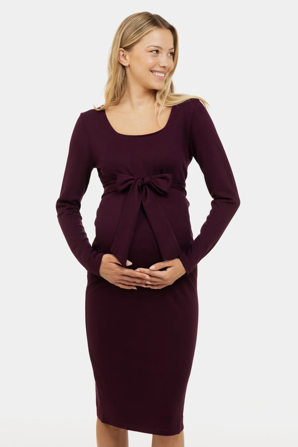 Κομψό μακρύ φόρεμα εγκυμοσύνης με φαρδιά ζώνη σε μπορντό χρώμα - - soonMAMA - Η σωστή προσθήκη στην κομψή και άνετη εγκυμοσύνη! - Παλτά για έγκυες