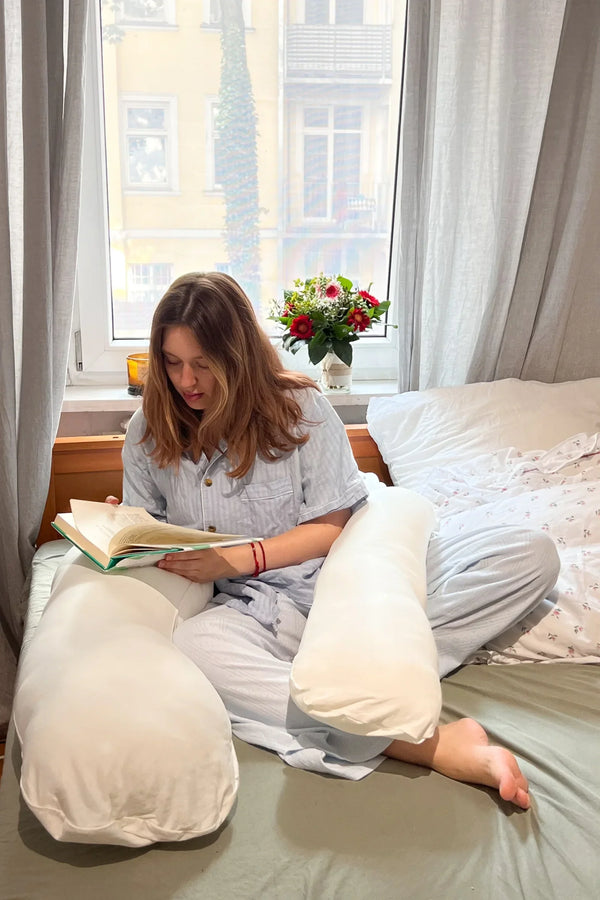 Μαξιλάρι εγκυμοσύνης και θηλασμού 3 σε 1 – Εκρού - - soonMAMA - Η σωστή προσθήκη στην κομψή και άνετη εγκυμοσύνη! - Παλτά για έγκυες