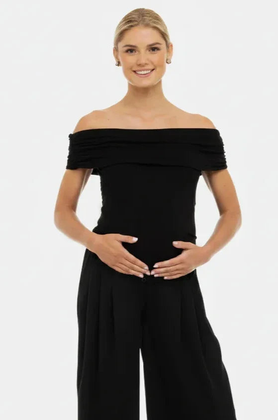 Κομψή μπλούζα εγκυμοσύνης με ριχτούς ώμους – μαύρη - - soonMAMA - Η σωστή προσθήκη στην κομψή και άνετη εγκυμοσύνη! - Παλτά για έγκυες