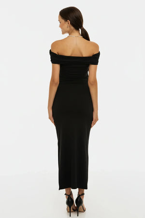 Επίσημο φόρεμα εγκυμοσύνης με σούρες - μαύρο - - soonMAMA - Η σωστή προσθήκη στην κομψή και άνετη εγκυμοσύνη! - Παλτά για έγκυες