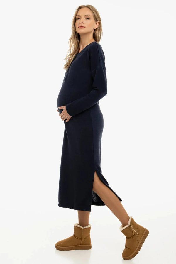 Μακριά πλεκτή φόρεμα εγκυμοσύνης και θηλασμού – σκούρο μπλε - - soonMAMA - Η σωστή προσθήκη στην κομψή και άνετη εγκυμοσύνη! - Παλτά για έγκυες