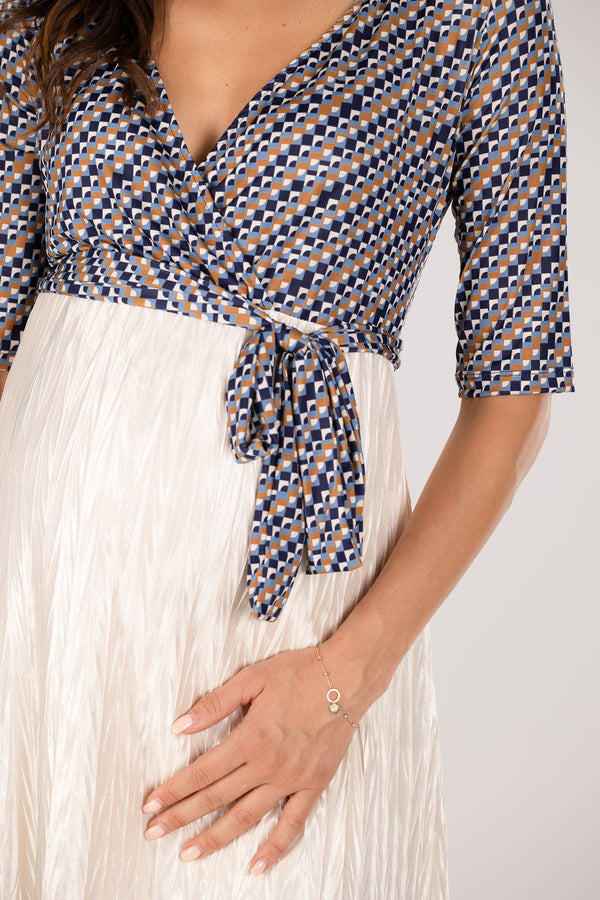 Γυαλιστερό φόρεμα εγκυμοσύνης και θηλασμού - - soonMAMA - Η σωστή προσθήκη στην κομψή και άνετη εγκυμοσύνη! - Παλτά για έγκυες