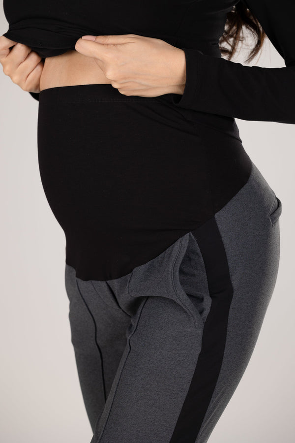 Παντελόνι εγκυμοσύνης από ύφασμα λεπτής πλέξης - Παντελόνι - soonMAMA - Η σωστή προσθήκη στην κομψή και άνετη εγκυμοσύνη! - Παλτά για έγκυες