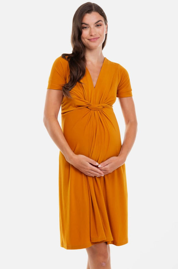 Κομψό φόρεμα εγκυμοσύνης με κόμπο -  - soonMAMA - Η σωστή προσθήκη στην κομψή και άνετη εγκυμοσύνη! - Παλτά για έγκυες