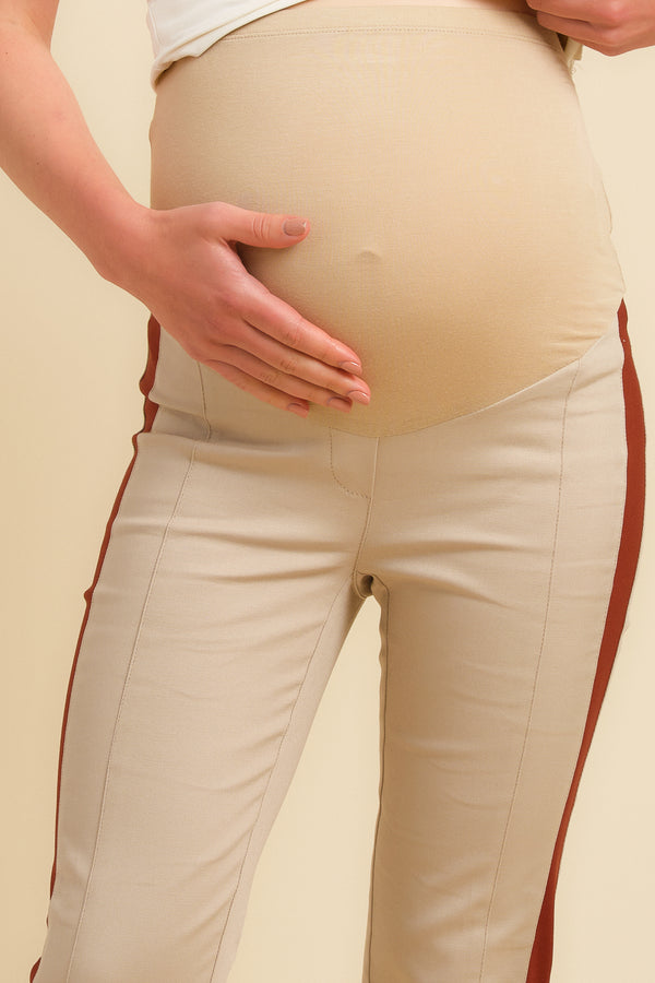 Βαμβακερό ελαστικό παντελόνι εγκυμοσύνης - Παντελόνι - soonMAMA - Η σωστή προσθήκη στην κομψή και άνετη εγκυμοσύνη! - Παλτά για έγκυες