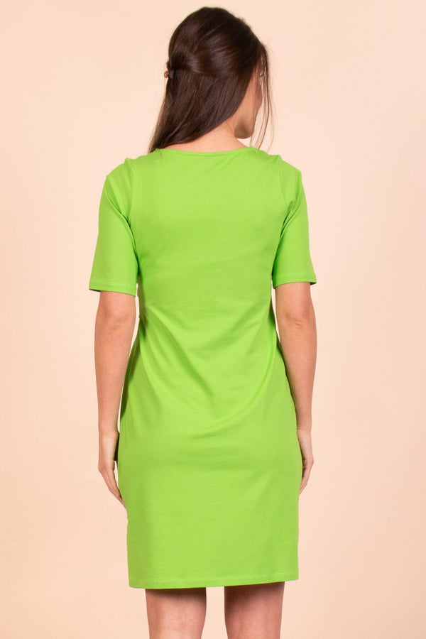 Απλό βαμβακερό φόρεμα εγκυμοσύνης και θηλασμού με πράσινο χρώμα - Φόρεμα - soonMAMA - Η σωστή προσθήκη στην κομψή και άνετη εγκυμοσύνη! - Παλτά για έγκυες