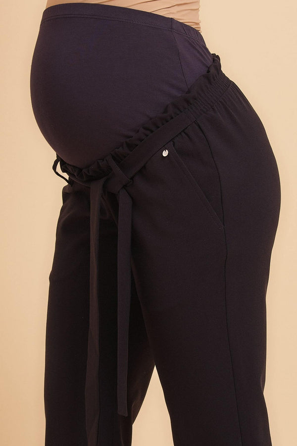 Φαρδύ παντελόνι εγκυμοσύνης με σούρες - Παντελόνι - soonMAMA - Η σωστή προσθήκη στην κομψή και άνετη εγκυμοσύνη! - Παλτά για έγκυες
