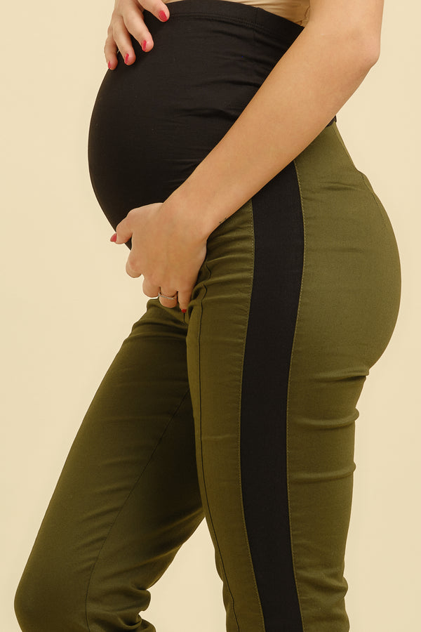 Εφαρμοστό ελαστικό παντελόνι εγκυμοσύνης - Παντελόνι - soonMAMA - Η σωστή προσθήκη στην κομψή και άνετη εγκυμοσύνη! - Παλτά για έγκυες