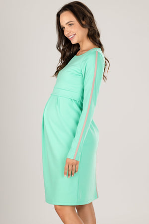 Απλό φόρεμα εγκυμοσύνης και θηλασμού με γραμμές -  - soonMAMA - Η σωστή προσθήκη στην κομψή και άνετη εγκυμοσύνη! - Παλτά για έγκυες