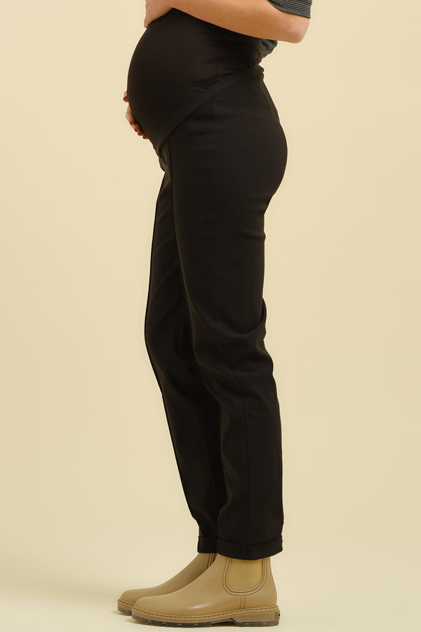 Ελαστικό παντελόνι εγκυμοσύνης σε μαύρος χρώμα -  - soonMAMA - Η σωστή προσθήκη στην κομψή και άνετη εγκυμοσύνη! - Παλτά για έγκυες